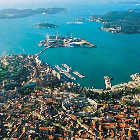 Apartmán Luka Pula Exteriér fotografie